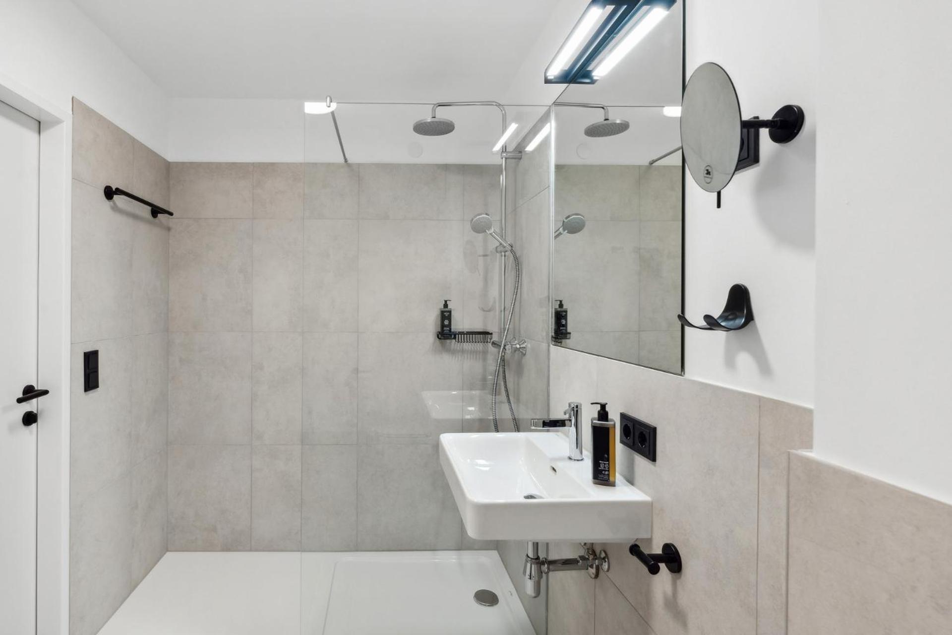 Limehome Salzburg Sterneckstr. Экстерьер фото